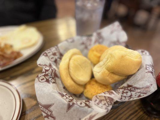 rolls and corn bread