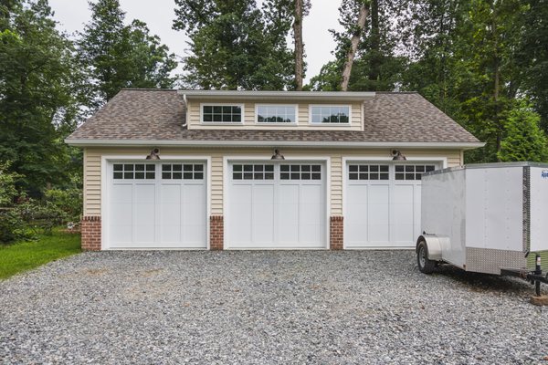 Garage with Vaulted Ceiling