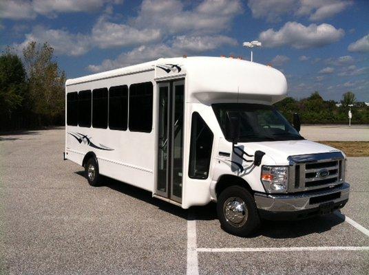 24 Passenger Shuttle Bus