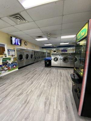 Front of the laundromat. Clean wood floors!