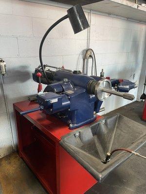 Brand new Ammco Brake Lathe for on the spot brake services no waiting all day for brakes.