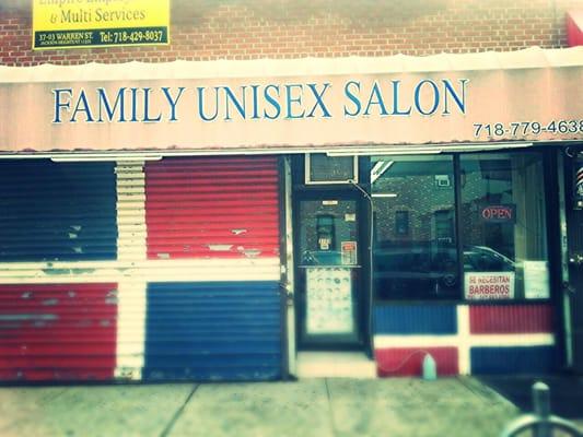 Best barbershop out in jackson heights excellent services.