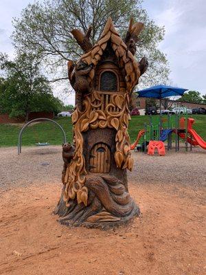 Awesome tree carvings