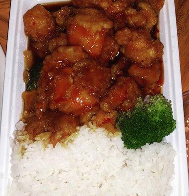 General Tso Chicken w/ White Rice