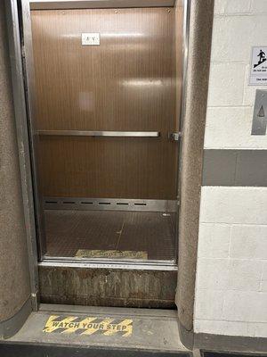 This is the "working" elevator which does not even always stop level to the floor