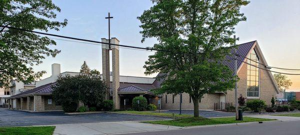 Facade for Coldwater United Methodist Church