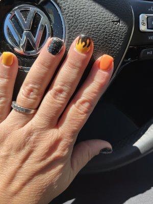 Going to the Motley Crue/Def Leppard/Poison/Joan Jett concert - need rocker nails!!  August 2022