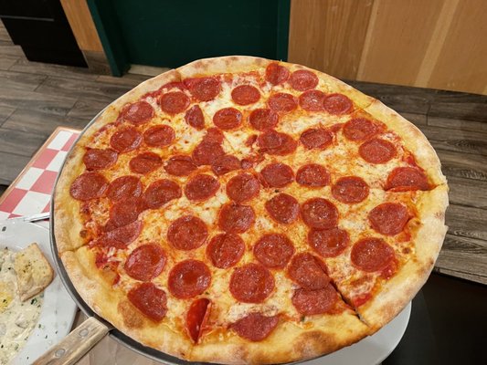 Pepperoni pizza