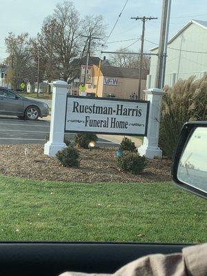 Ruestman-Harris Funeral Home