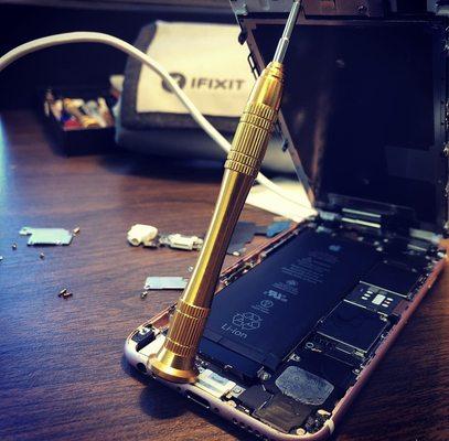 iPhone 8 Repair