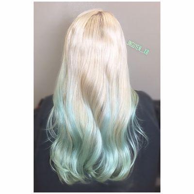 Turquoise ombré