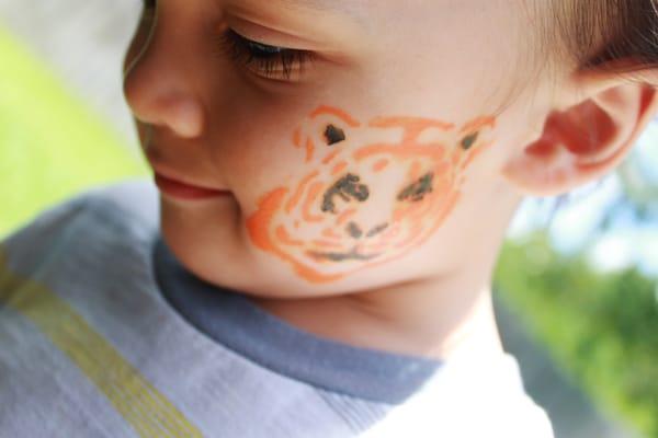 Face-Painting