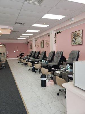 Pedicure chairs