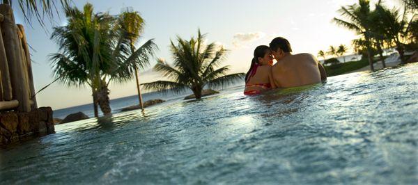 Honeymoon Packages. Caribbean Vacations.