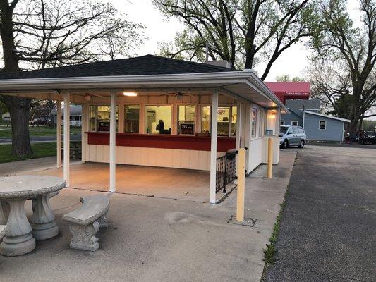 Small business but great chicken!