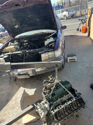 95 cadillac Fleetwood hearse motor swap...