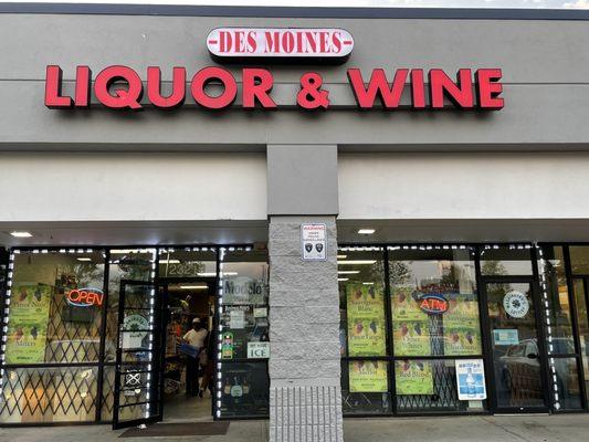 Des moines Liquors & Wine