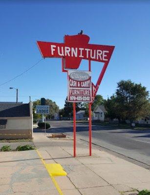 Wide Variety of New Furniture, Home Decor, Used Furniture, Waterbed Supplies and much more!