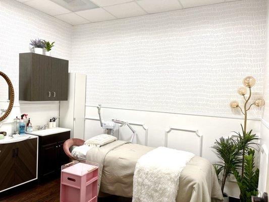 Beautiful suite! Beautissima Skincare, Suite 102