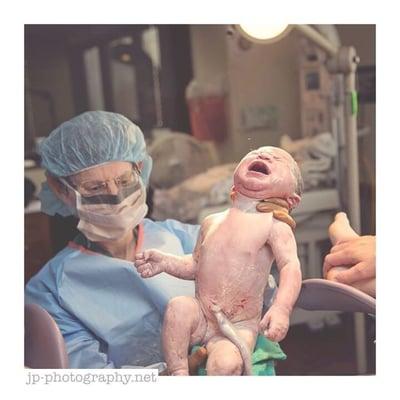 new.Life.    Birth photography