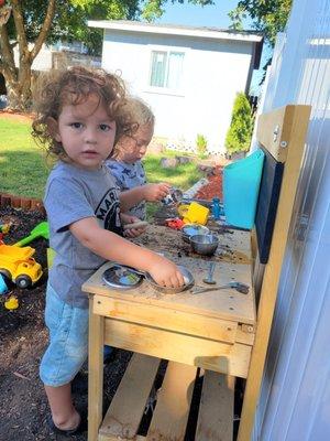 Kearns Outdoor Mud Kitchen