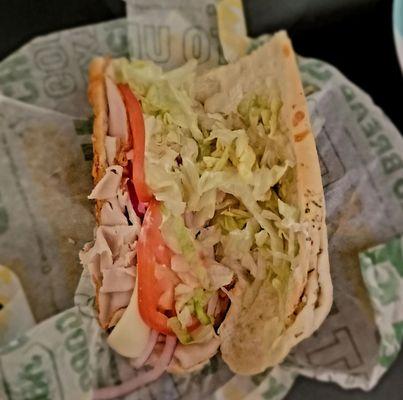 Subway, Titan Turkey Deli Heroes Sub