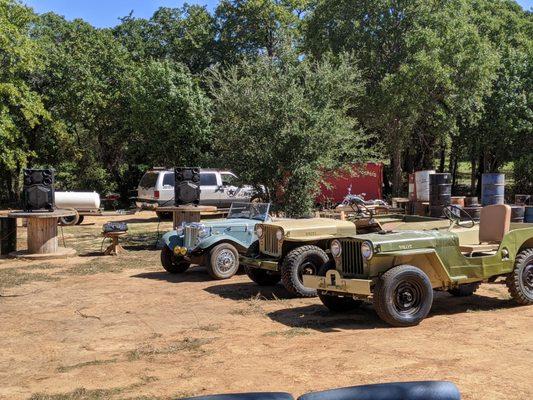 Super cute lineup of vehicles!