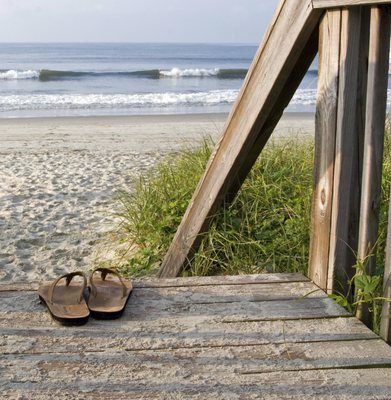 Flip flops and sandy toes on vacation!