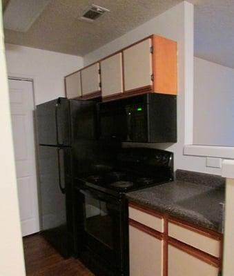 Brand New Counter Tops and Black Appliances