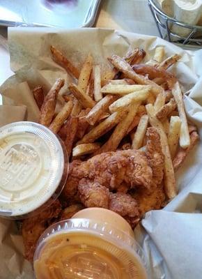 3 piece chicken finger & fries with creamy garlic & buffalo blue sauce