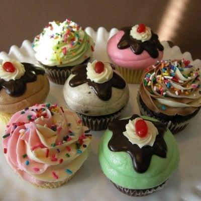 Ice Cream Sundae Cupcakes