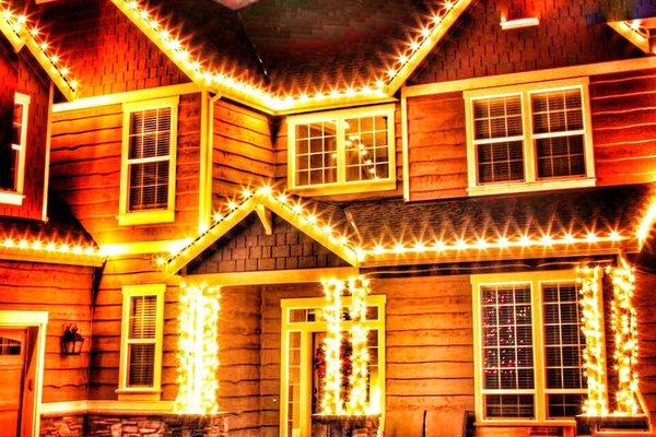 Christmas lights are a gift that keep giving all season long. Call today!