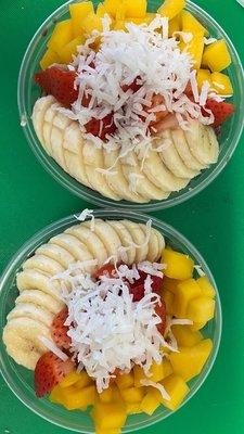 Açaí Fruit Bowls