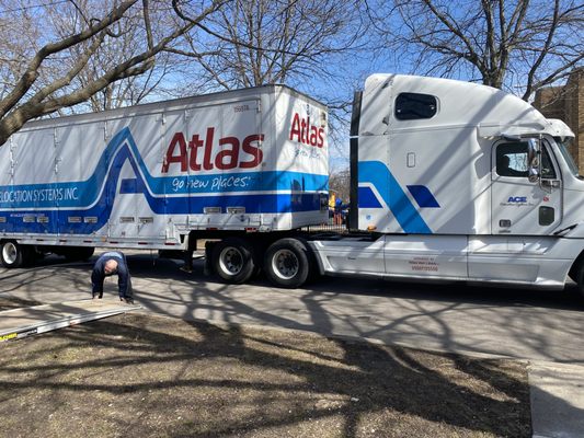 Ace Relocation Systems Chicago - Atlas Van Lines