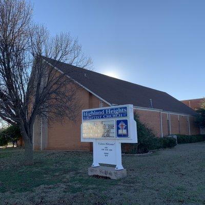 Front of Highland Heights Baptist Church.