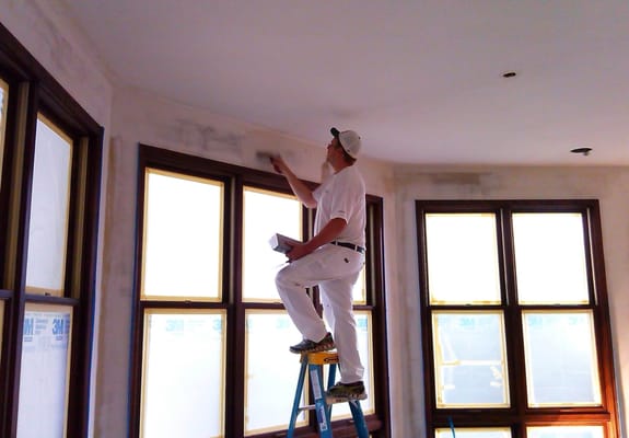 Call the best painter company in Cokato!