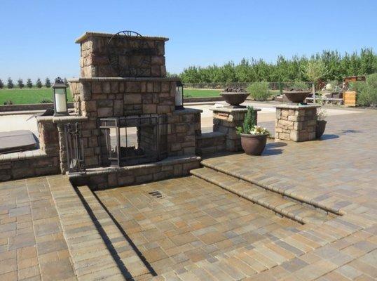 Stacked stone fireplace masonry