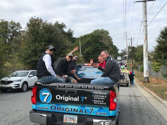 Team O-7 on the parade route