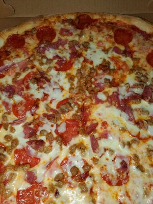 Horrible meat lover's pizza...where's  the bacon??? No more chances for this place!!