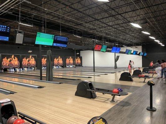 Bowling lanes