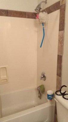 SHOWER TILE BOARDER