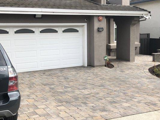 Here we removed an old cracked concrete driveway to replace it with CalStone Pavers / Quarry Stone.