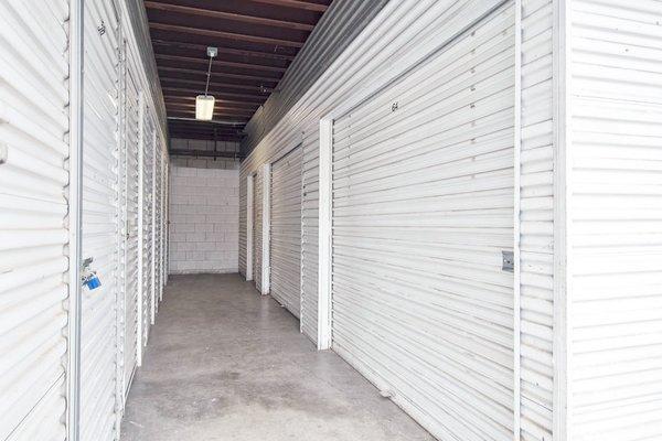 self storage facility, harbor city, ca 253rd st interior units