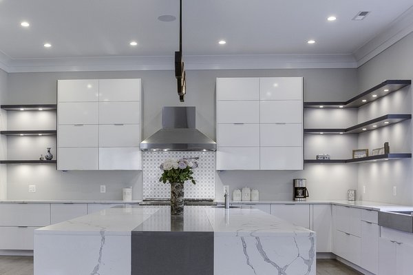 Professional  Modern Kitchen Remodeling