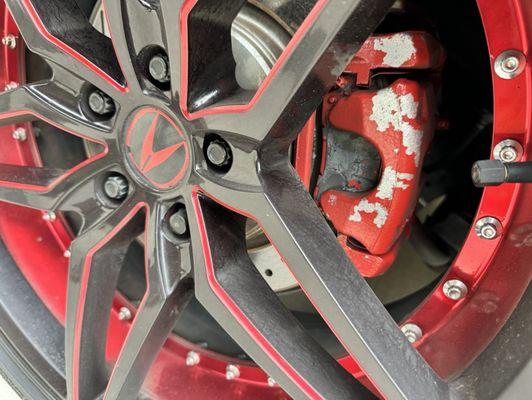 Wheel and caliper