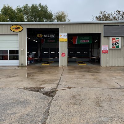 RM EXPRESS LUBE & TIRE- 315 E Ray Fine Blvd.-Roland, Ok 74954 918-503-4145