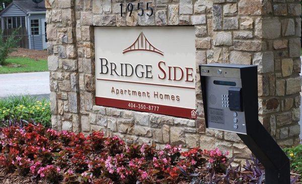 Bridge Side Apartments