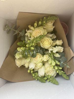 Fresh flowers from ode a la rose florist