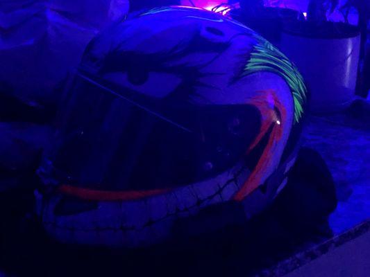 Blue light works well with the paint on this HJC Joker helmet.