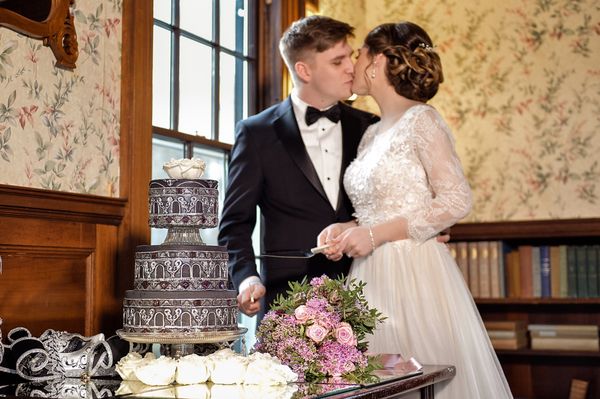 The cake cutting.